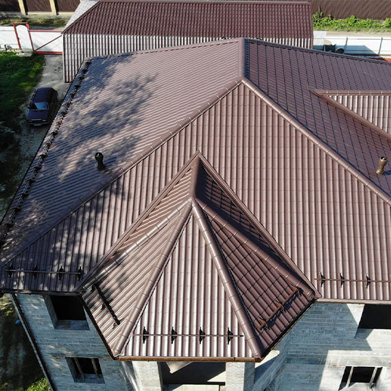 Монтаж сложной крыши и кровли в Тобольске и Тюменской области